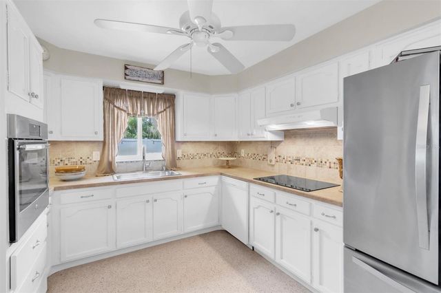 13472 BELLEWOOD AVENUE, Seminole, FL 33776