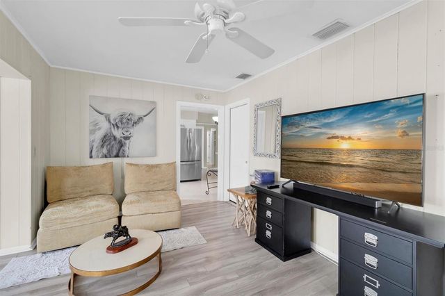 13472 BELLEWOOD AVENUE, Seminole, FL 33776