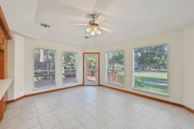 3134 Lake Island Drive, Montgomery, TX 77356