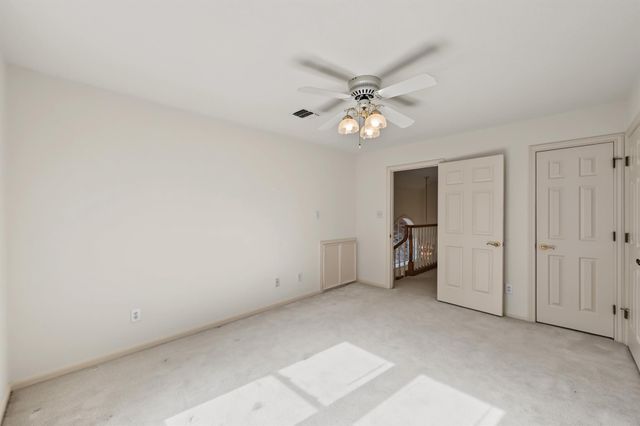 3134 Lake Island Drive, Montgomery, TX 77356
