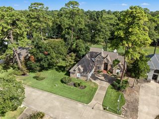 3134 Lake Island Drive, Montgomery, TX 77356