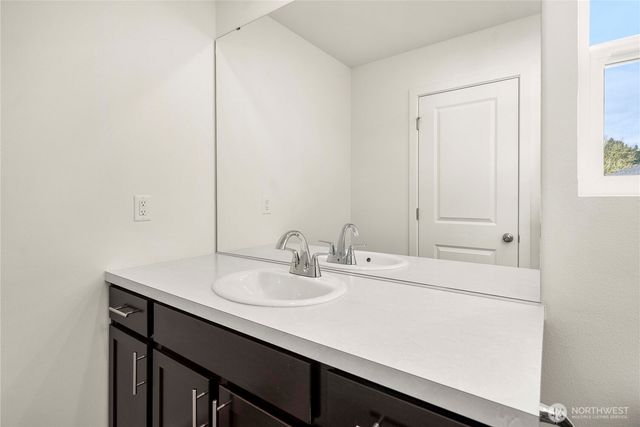 1356 Salzer Creek Drive, Centralia, WA 98531