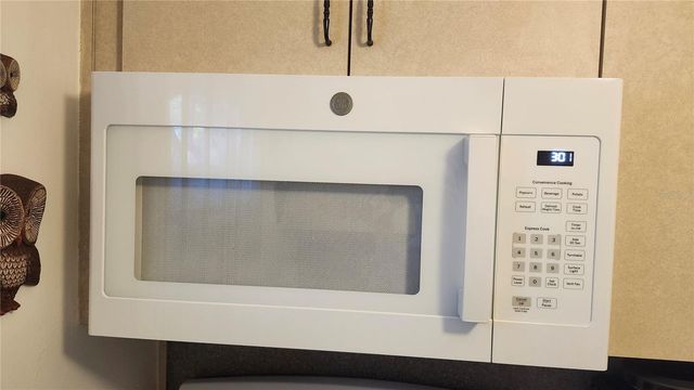 788 HALSTEAD STREET, Deltona, FL 32725