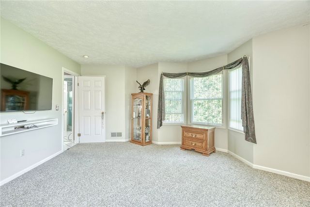 132 Cranbrook, Webster, NY 14580