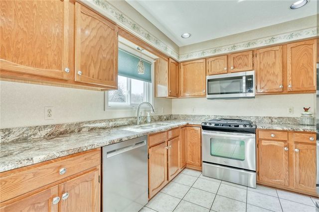 132 Cranbrook, Webster, NY 14580