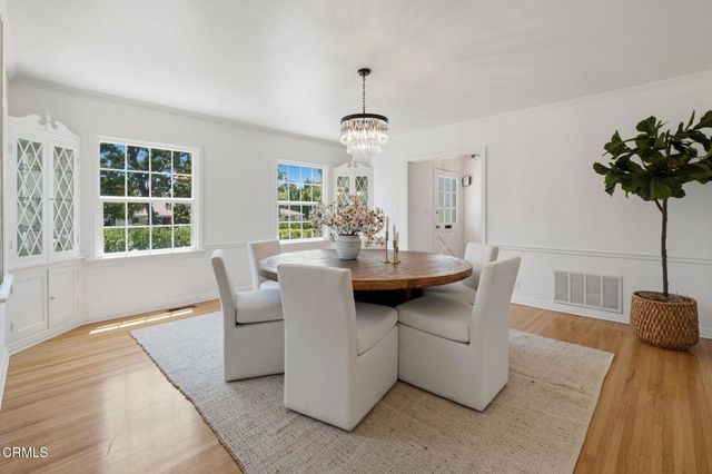 3475 San Pasqual Street, Pasadena, CA 91107