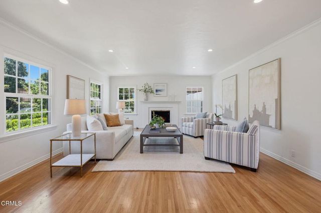 3475 San Pasqual Street, Pasadena, CA 91107