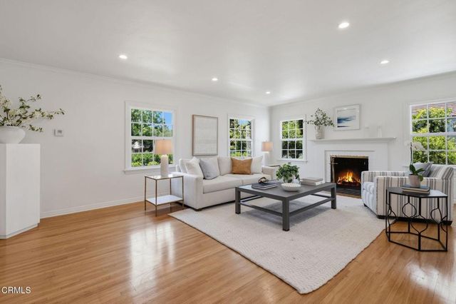 3475 San Pasqual Street, Pasadena, CA 91107