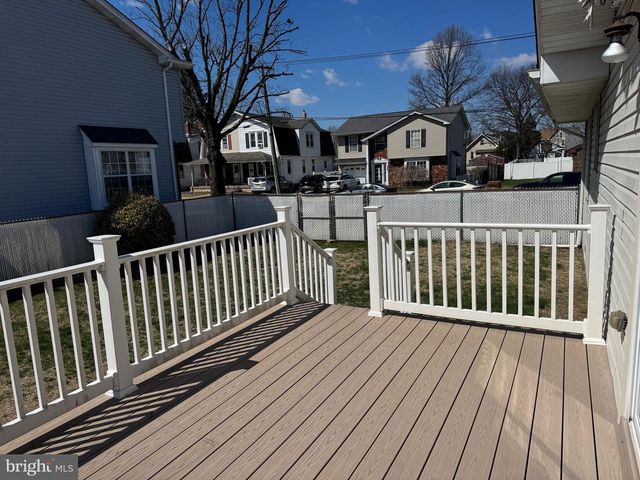 800 BRIDGEBORO ST, Riverside, NJ 08075