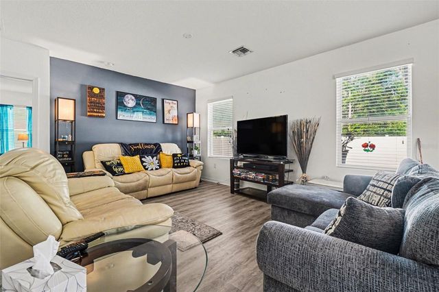 5268 11TH STREET E, Bradenton, FL 34203