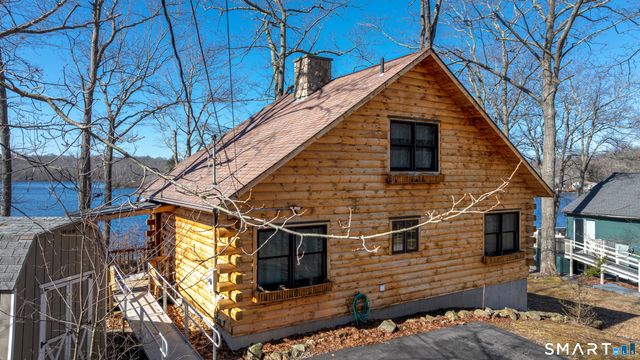 107 Lake Shore Drive, Lebanon, CT 06249