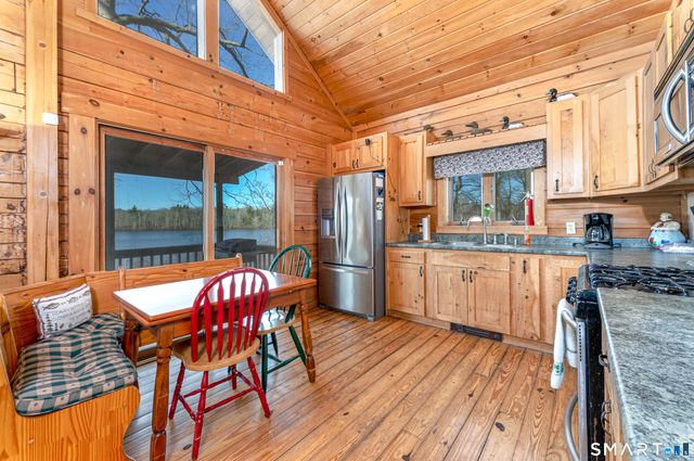 107 Lake Shore Drive, Lebanon, CT 06249