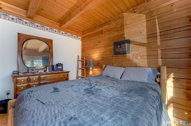 107 Lake Shore Drive, Lebanon, CT 06249