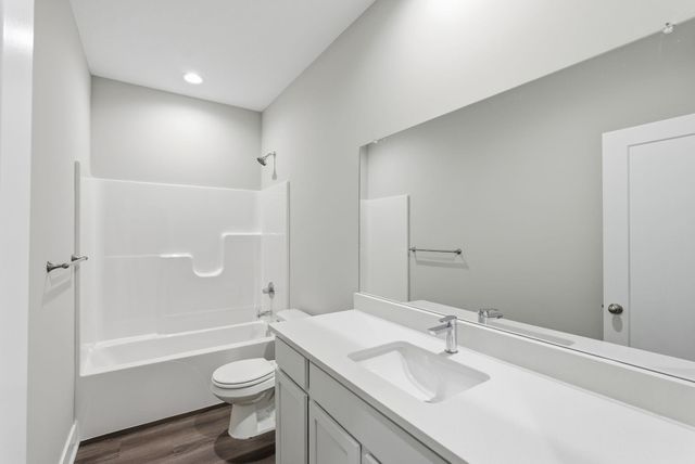 4940 N Vassar Ave, Wichita, KS 67220