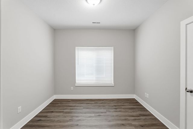 4940 N Vassar Ave, Wichita, KS 67220