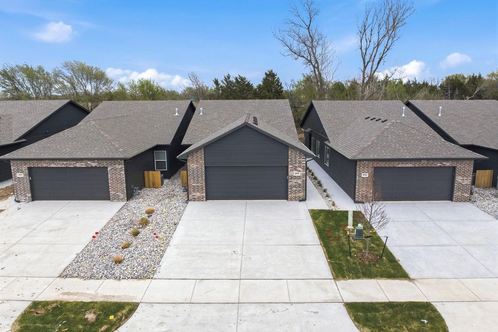 4940 N Vassar Ave, Wichita, KS 67220