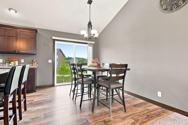 270 Prairie Road, New Richmond, WI 54017
