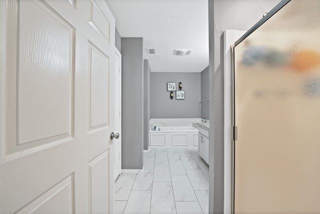 600 E Jacob Street, Pilot Point, TX 76258