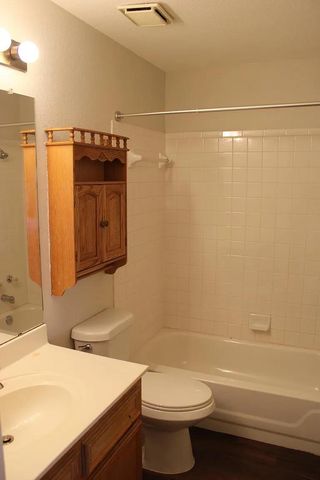 1619 Parkfield CIR, Round Rock, TX 78664