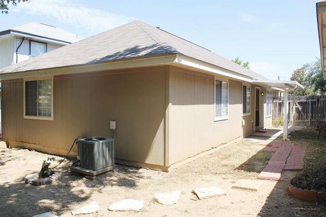 1619 Parkfield CIR, Round Rock, TX 78664