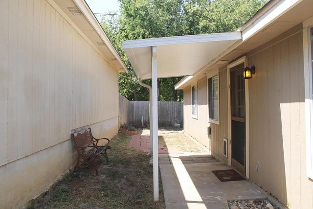 1619 Parkfield CIR, Round Rock, TX 78664