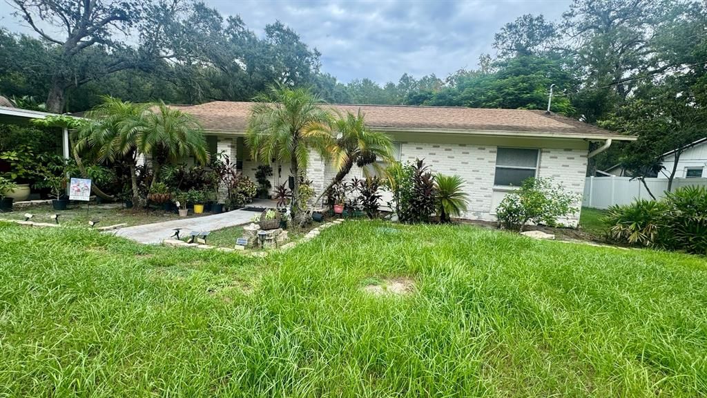 11507 N GRADY AVENUE, Tampa, FL 33618