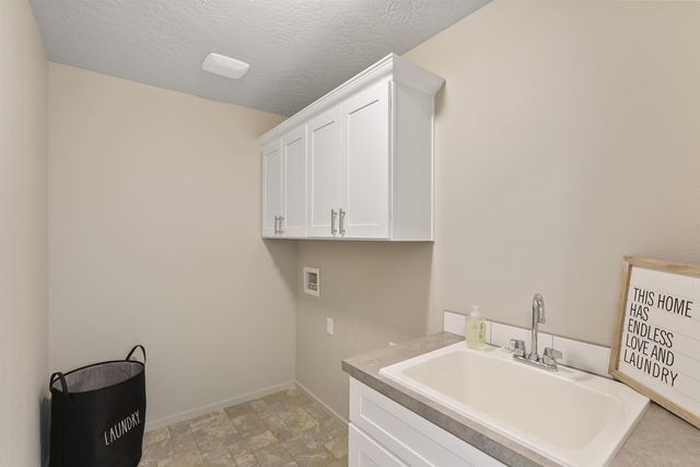 503 N Arc Ct, Spokane Valley, WA 99016