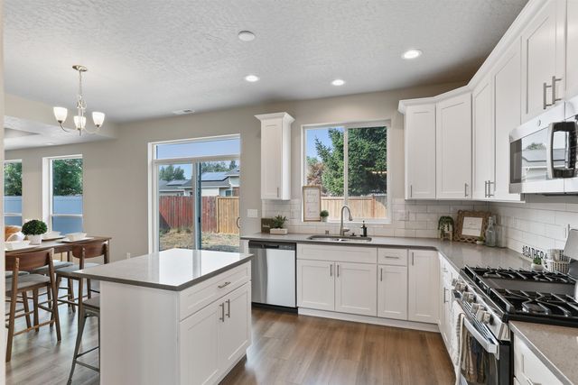 503 N Arc Ct, Spokane Valley, WA 99016