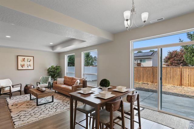 503 N Arc Ct, Spokane Valley, WA 99016