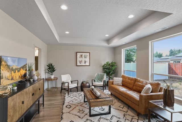 503 N Arc Ct, Spokane Valley, WA 99016