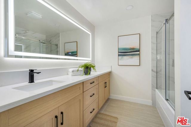 3770 Somerset Drive, Los Angeles, CA 90016