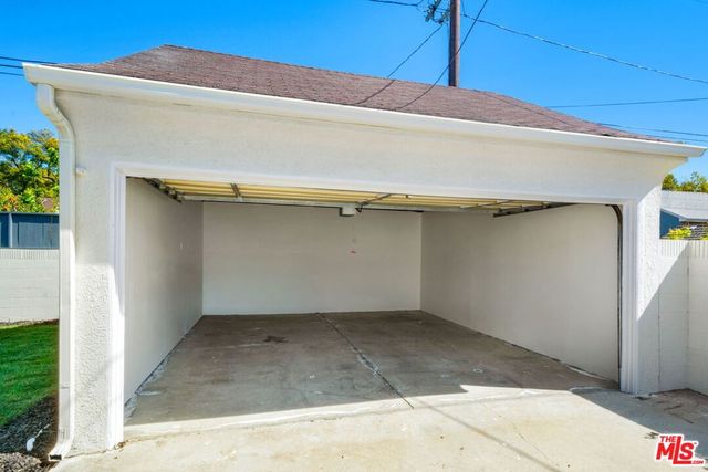 3770 Somerset Drive, Los Angeles, CA 90016