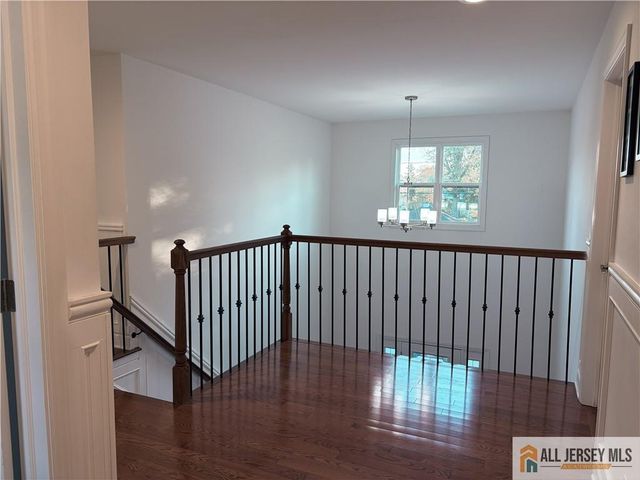 11 Andre Avenue, Edison, NJ 08817