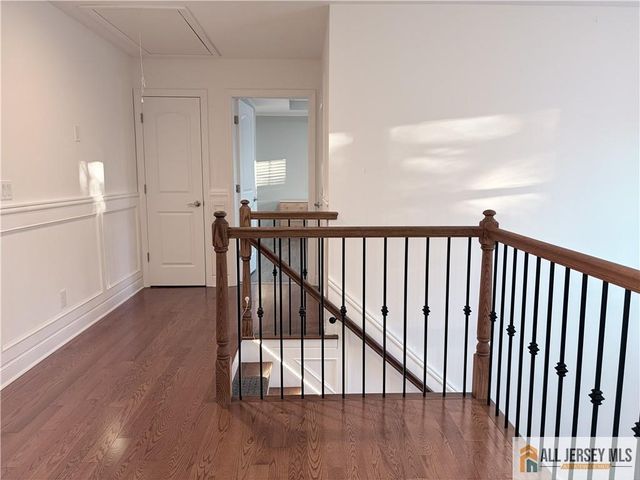 11 Andre Avenue, Edison, NJ 08817