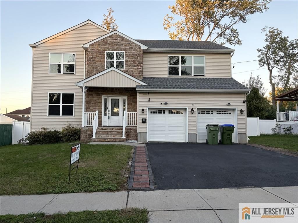 11 Andre Avenue, Edison, NJ 08817
