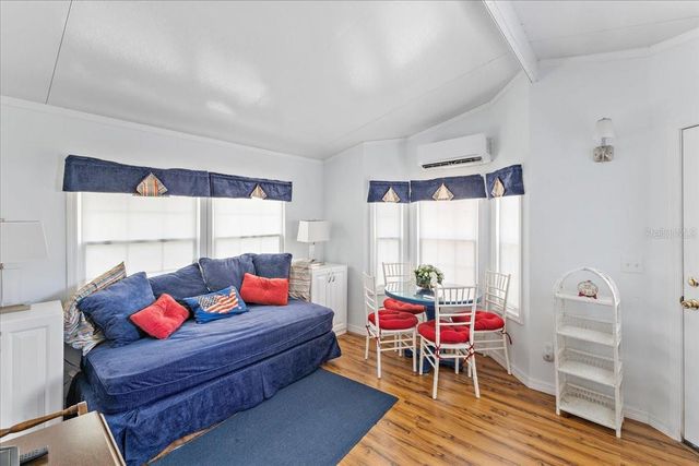 633 STARBOARD AVENUE, Edgewater, FL 32141