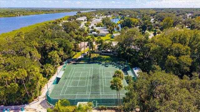 633 STARBOARD AVENUE, Edgewater, FL 32141