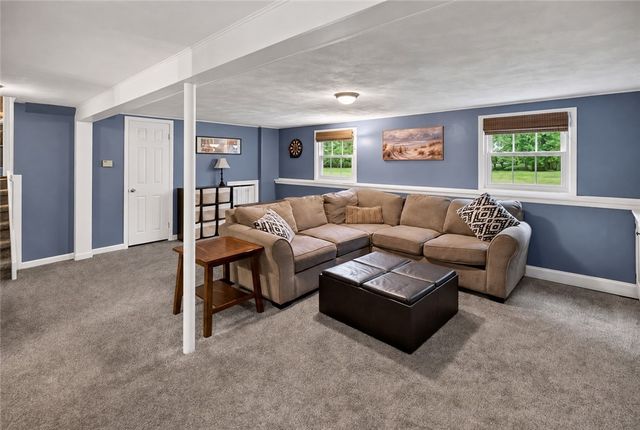 185 Woody Lane, Penfield, NY 14625