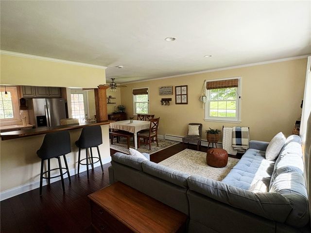185 Woody Lane, Penfield, NY 14625