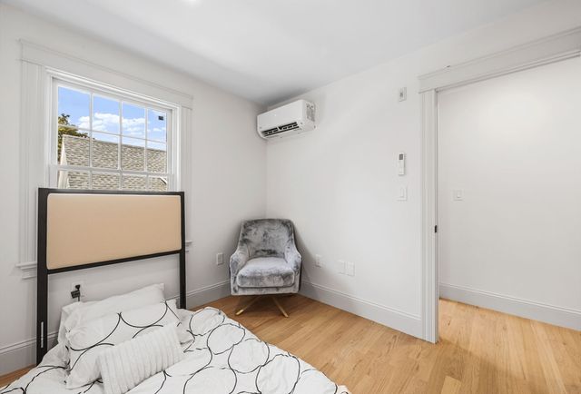 9 Swan St 2, Beverly, MA 01915