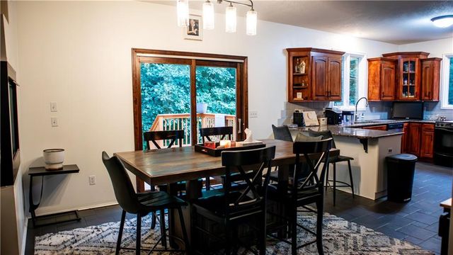 7307 Oliver Circle, Kansas City, KS 66106