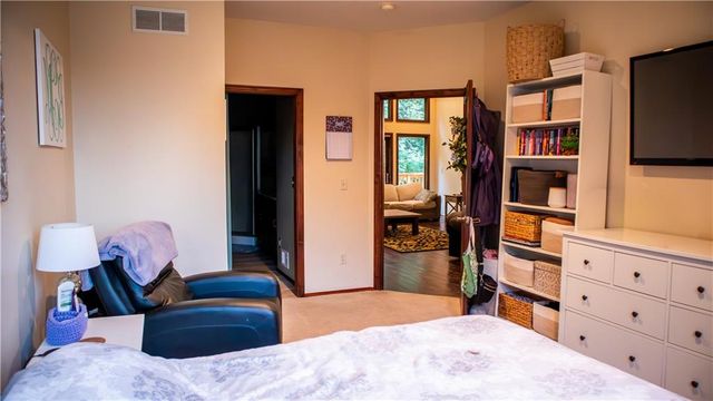 7307 Oliver Circle, Kansas City, KS 66106