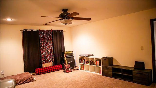 7307 Oliver Circle, Kansas City, KS 66106