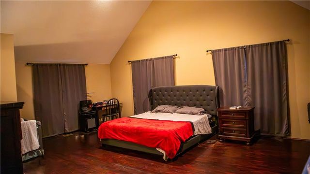 7307 Oliver Circle, Kansas City, KS 66106