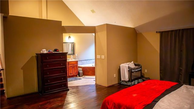 7307 Oliver Circle, Kansas City, KS 66106