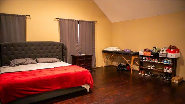 7307 Oliver Circle, Kansas City, KS 66106
