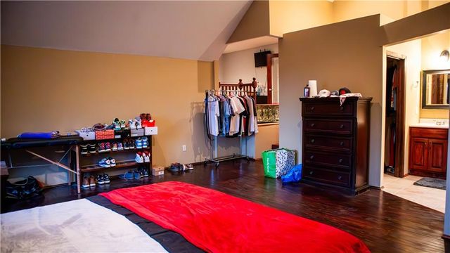 7307 Oliver Circle, Kansas City, KS 66106