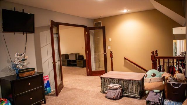 7307 Oliver Circle, Kansas City, KS 66106