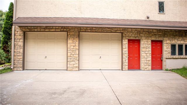 7307 Oliver Circle, Kansas City, KS 66106