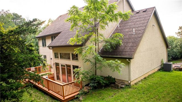 7307 Oliver Circle, Kansas City, KS 66106